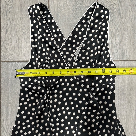 Urban Outfitters Delaney Polka Dot Plunge Dress With Slit Size Small - Picture 10 of 10